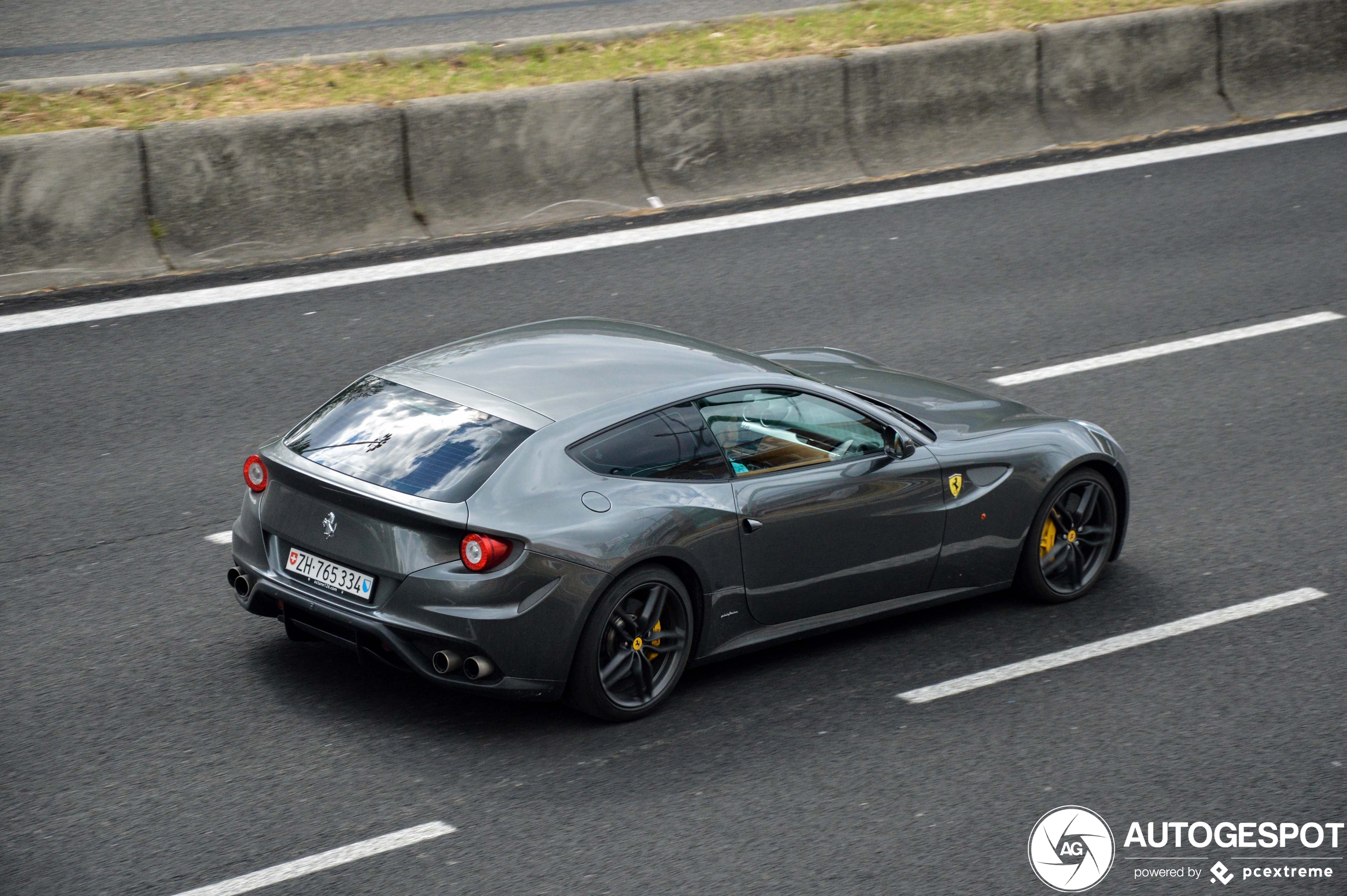 Ferrari FF