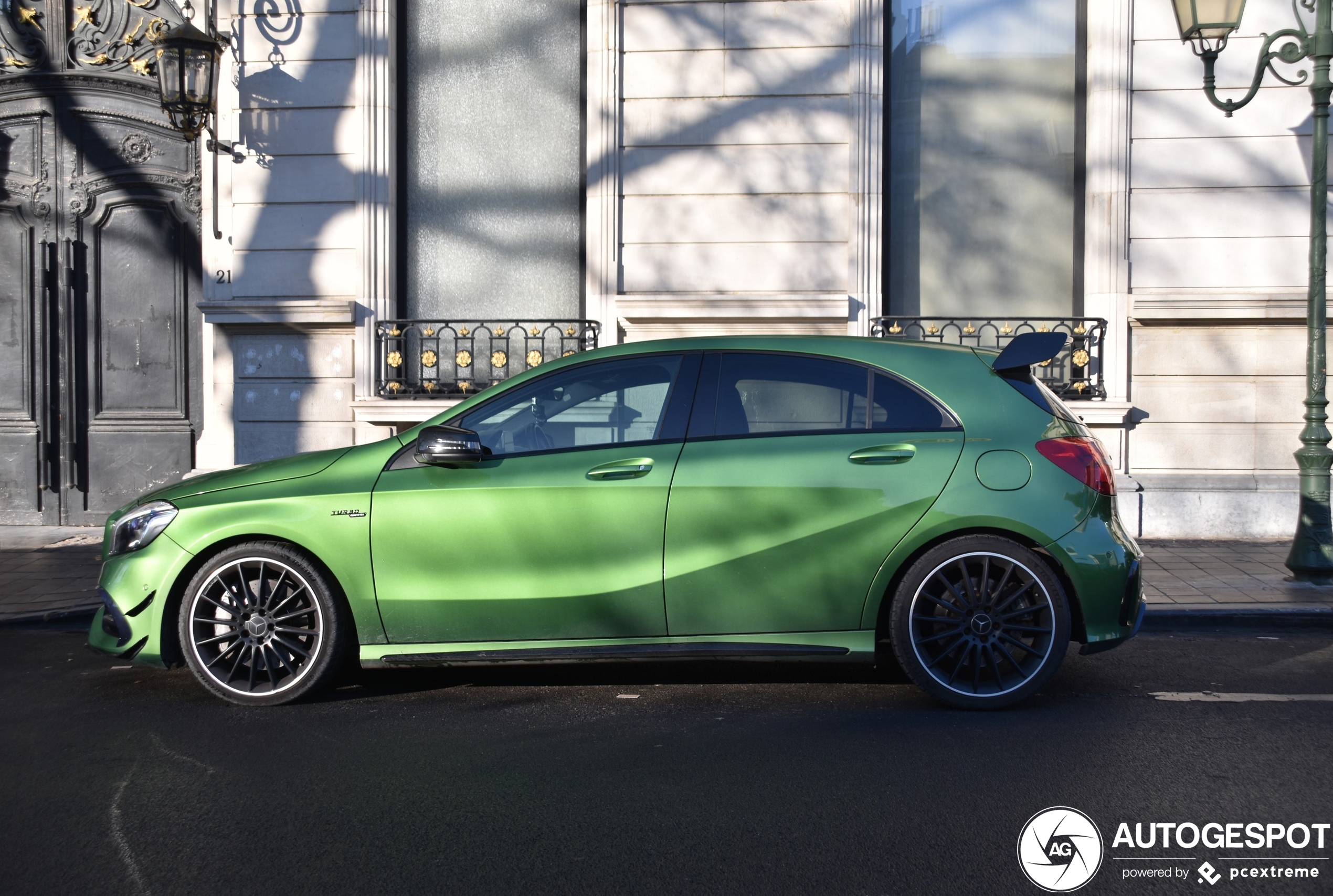 Mercedes-AMG A 45 W176 2015