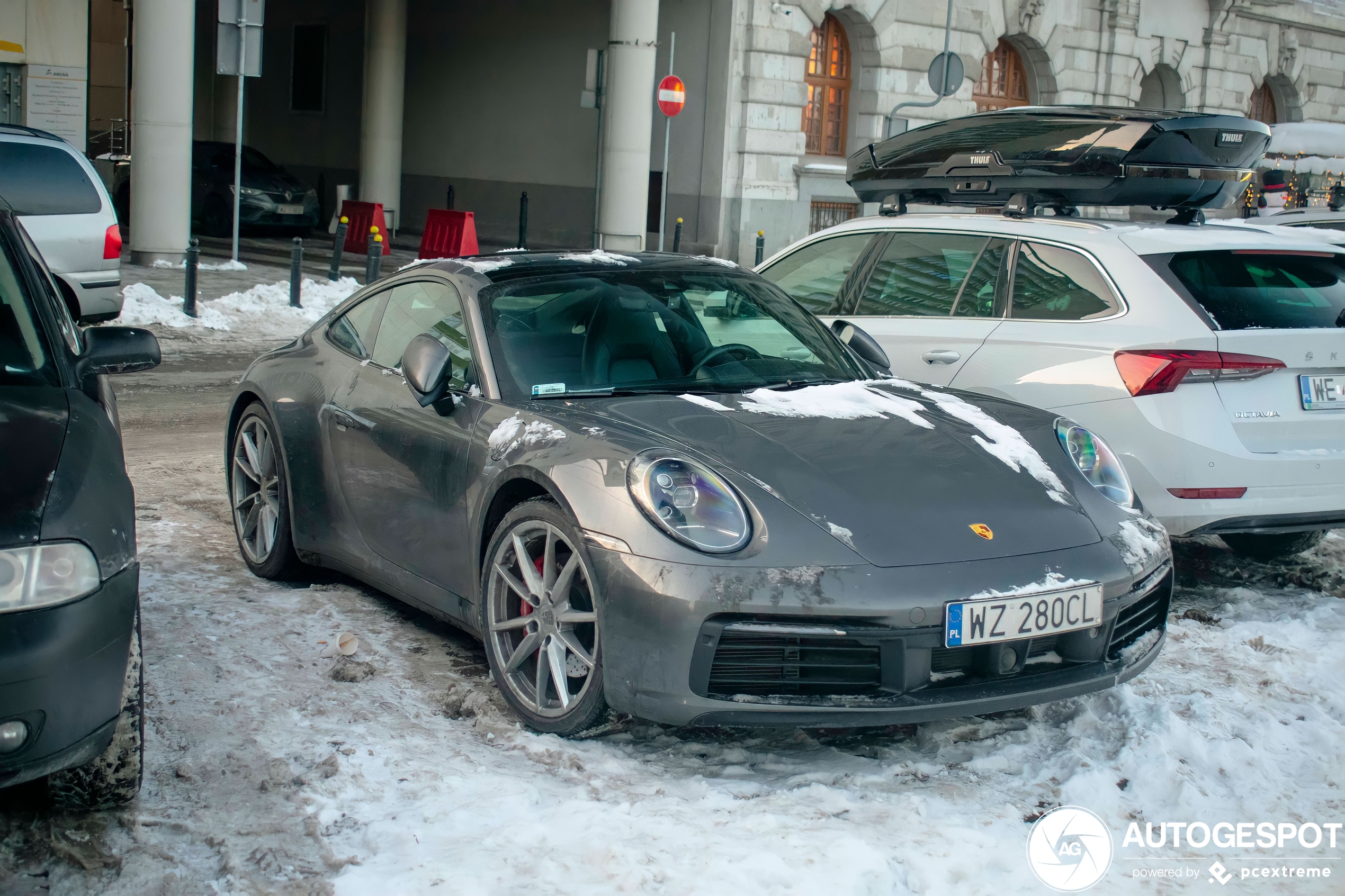 Porsche 992 Carrera 4S