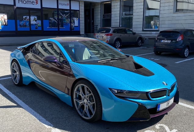 BMW i8