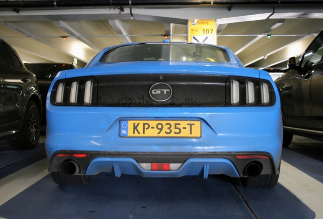 Ford Mustang GT 2015