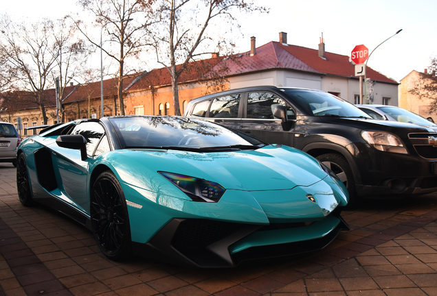 Lamborghini Aventador LP750-4 SuperVeloce Roadster