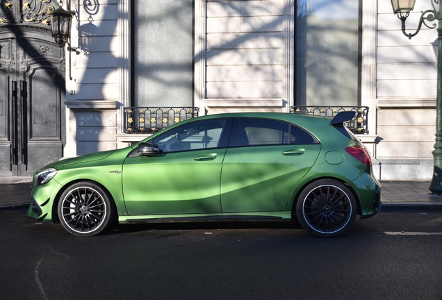 Mercedes-AMG A 45 W176 2015