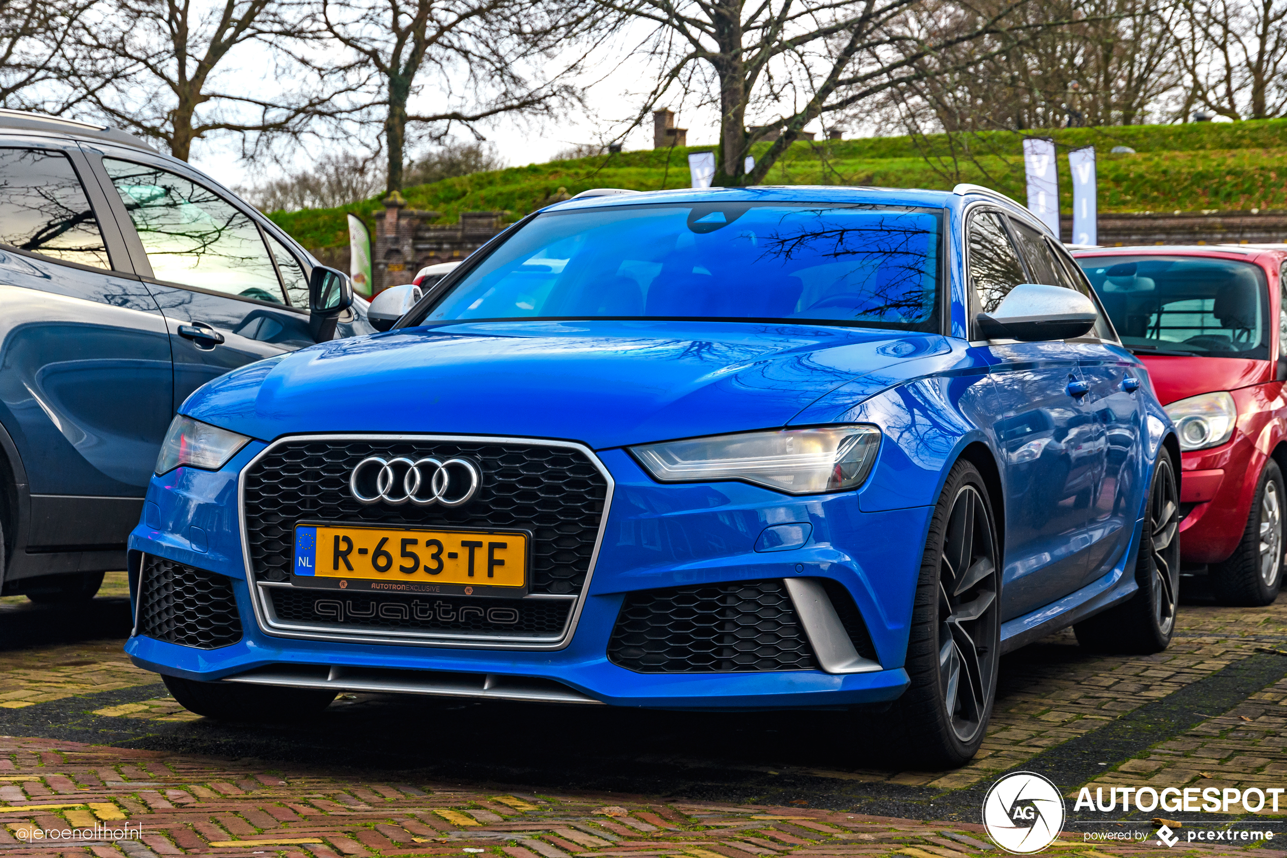 Audi RS6 Avant C7 2015