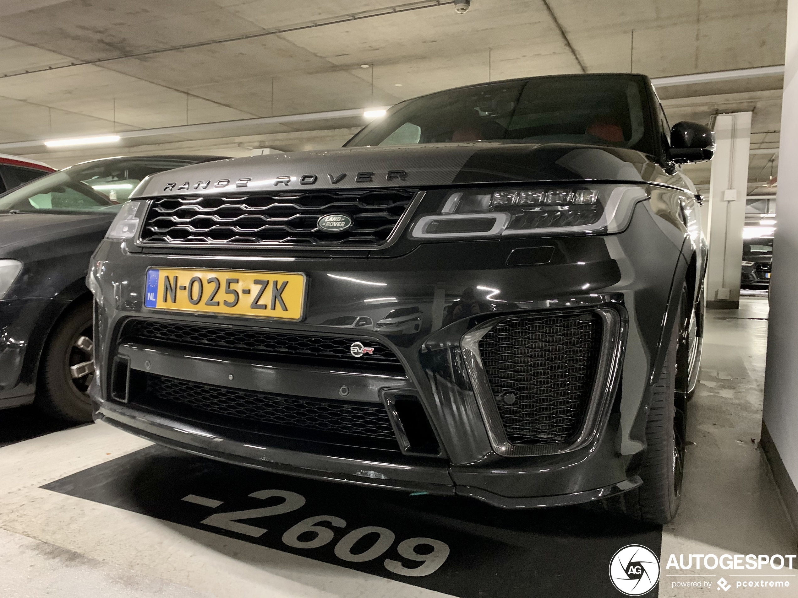 Land Rover Range Rover Sport SVR 2018 Carbon Edition