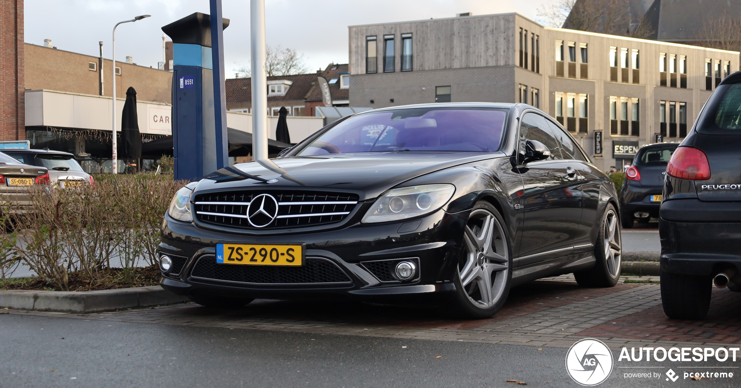 Mercedes-Benz CL 63 AMG C216