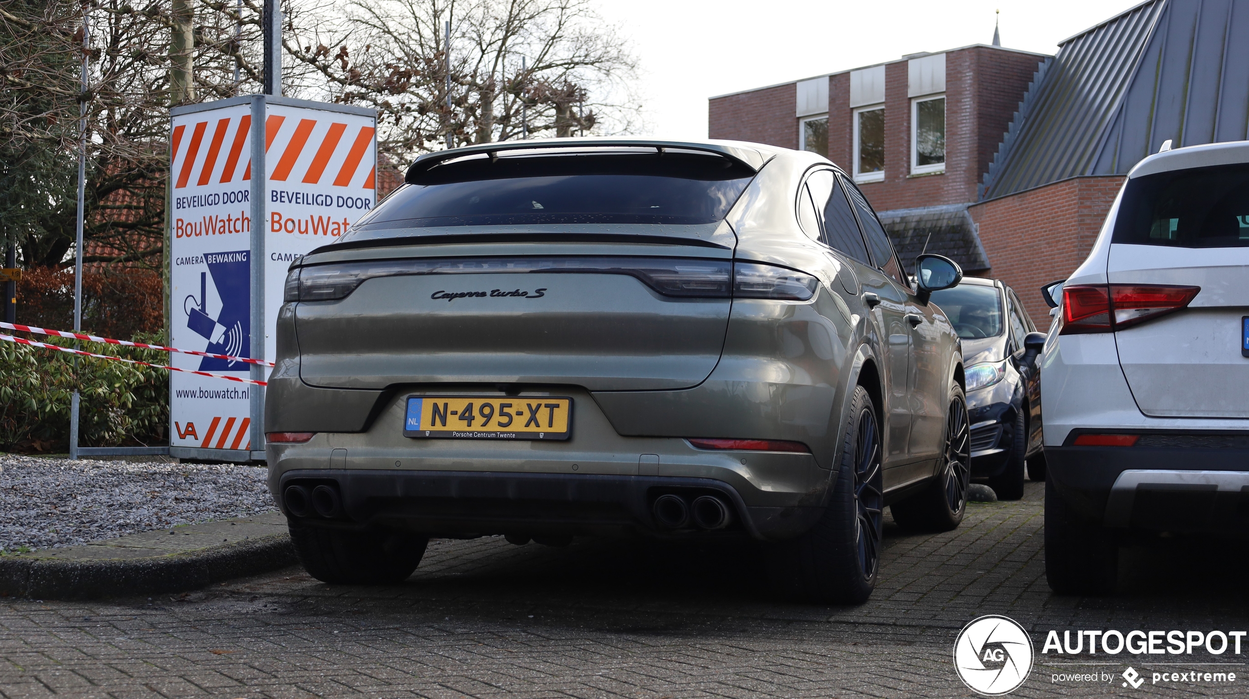 Porsche Cayenne Coupé Turbo S E-Hybrid