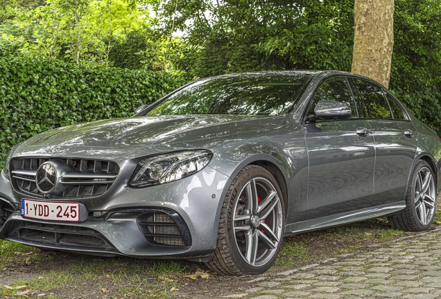 Mercedes-AMG E 63 S W213