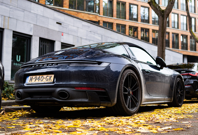 Porsche 992 Targa 4 GTS