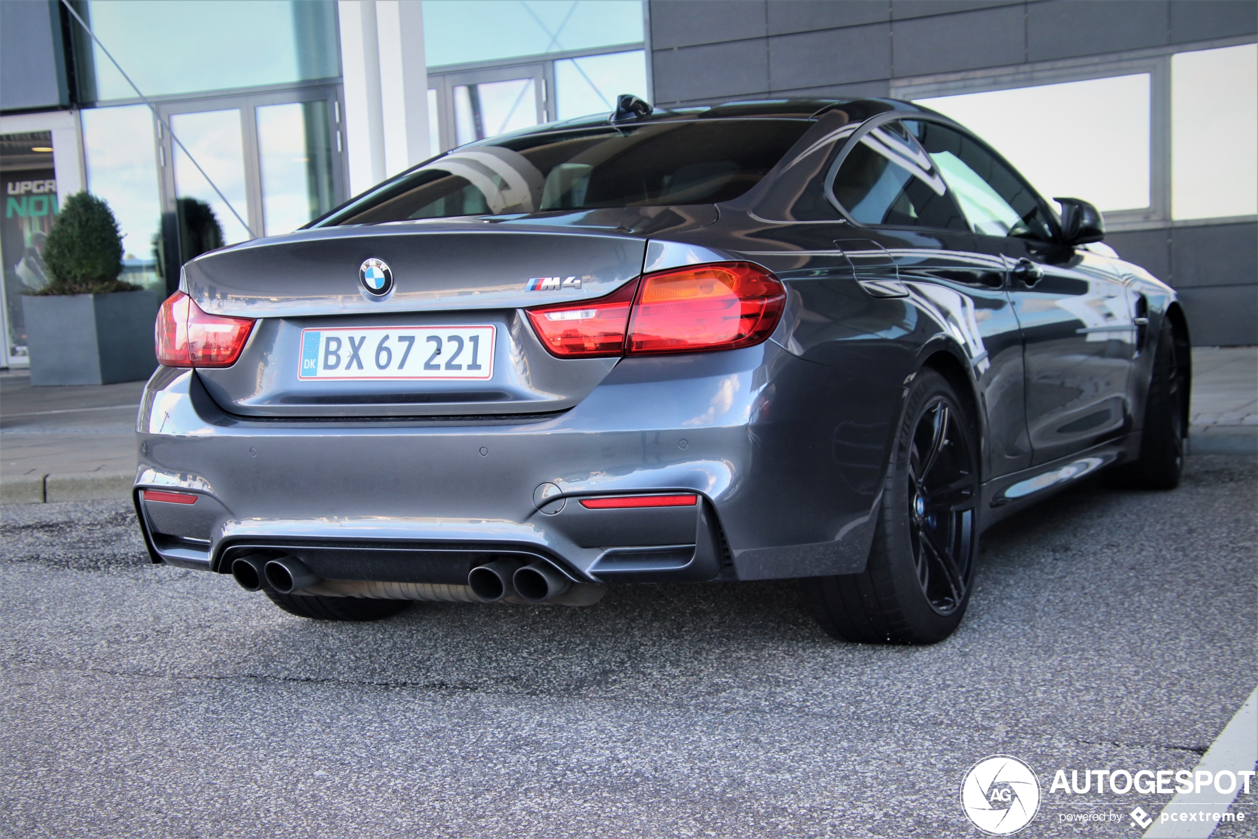 BMW M4 F82 Coupé