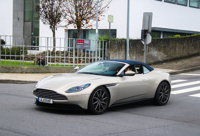 Aston Martin DB11 V8 Volante