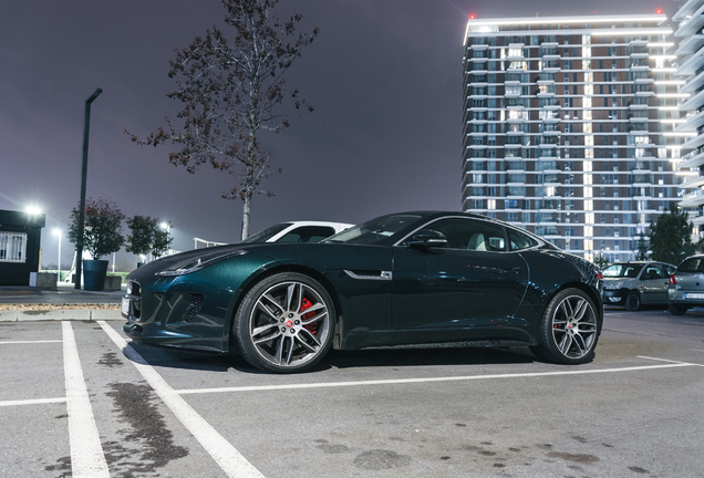 Jaguar F-TYPE R Coupé