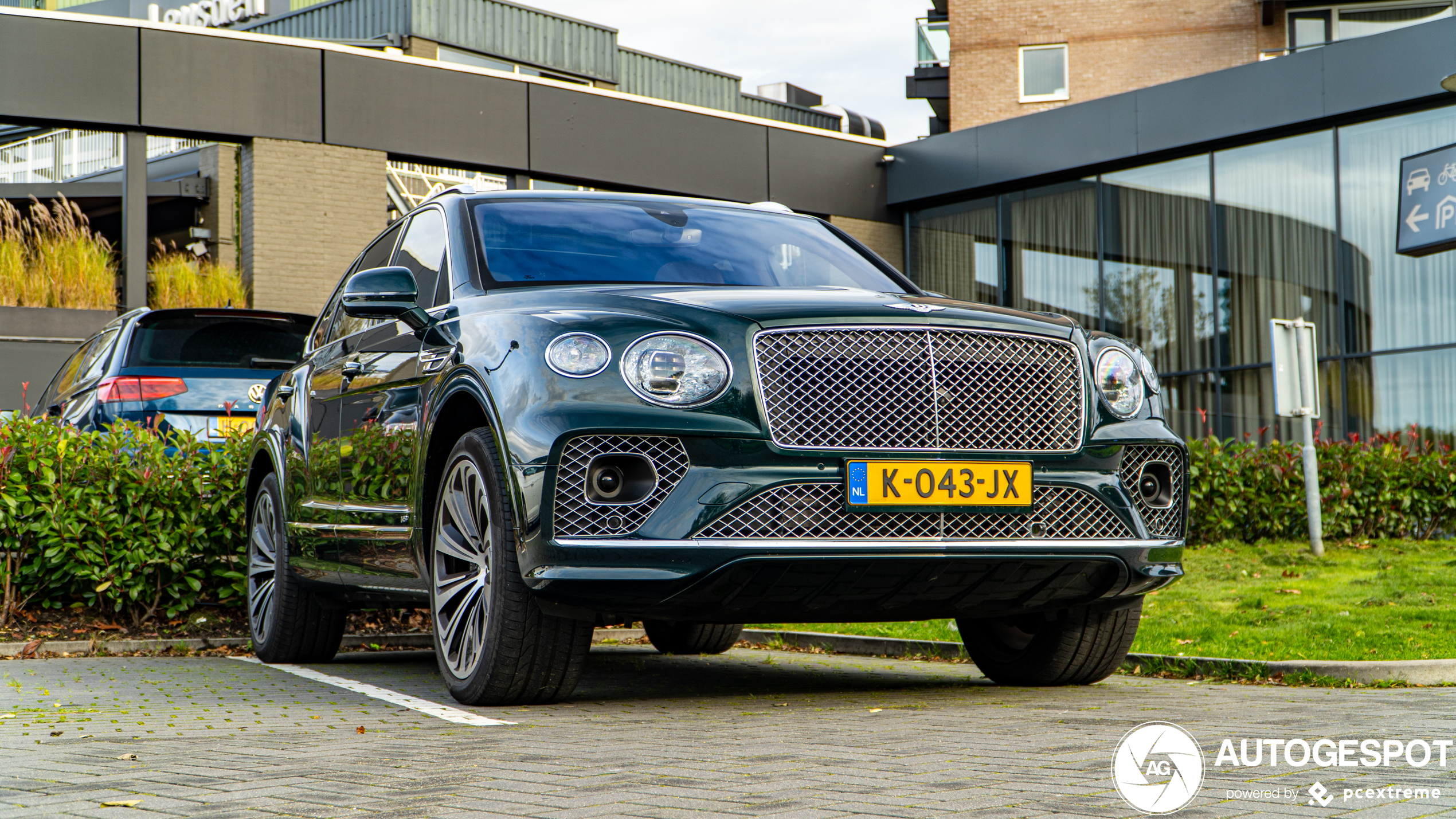 Bentley Bentayga V8 2021 First Edition