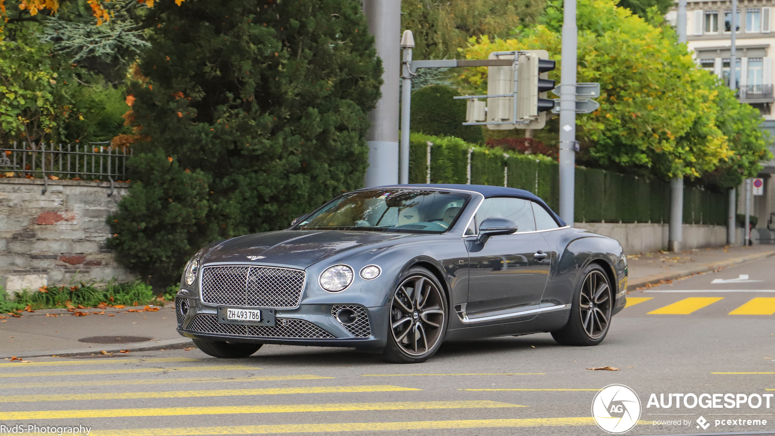 Bentley Continental GTC 2019 First Edition