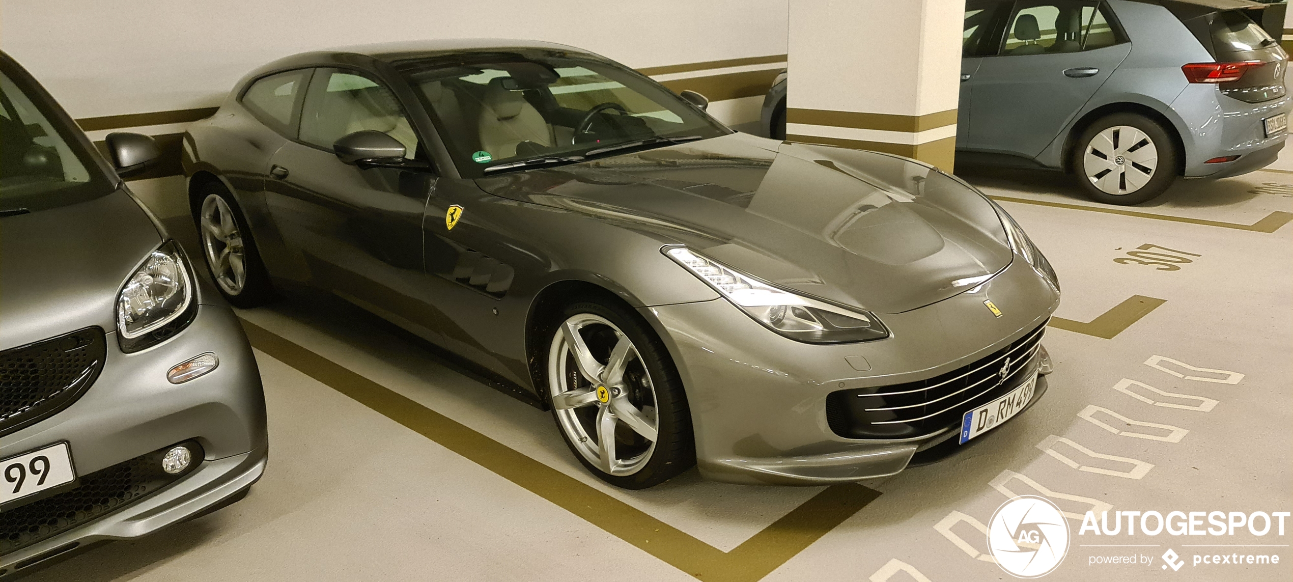 Ferrari GTC4Lusso