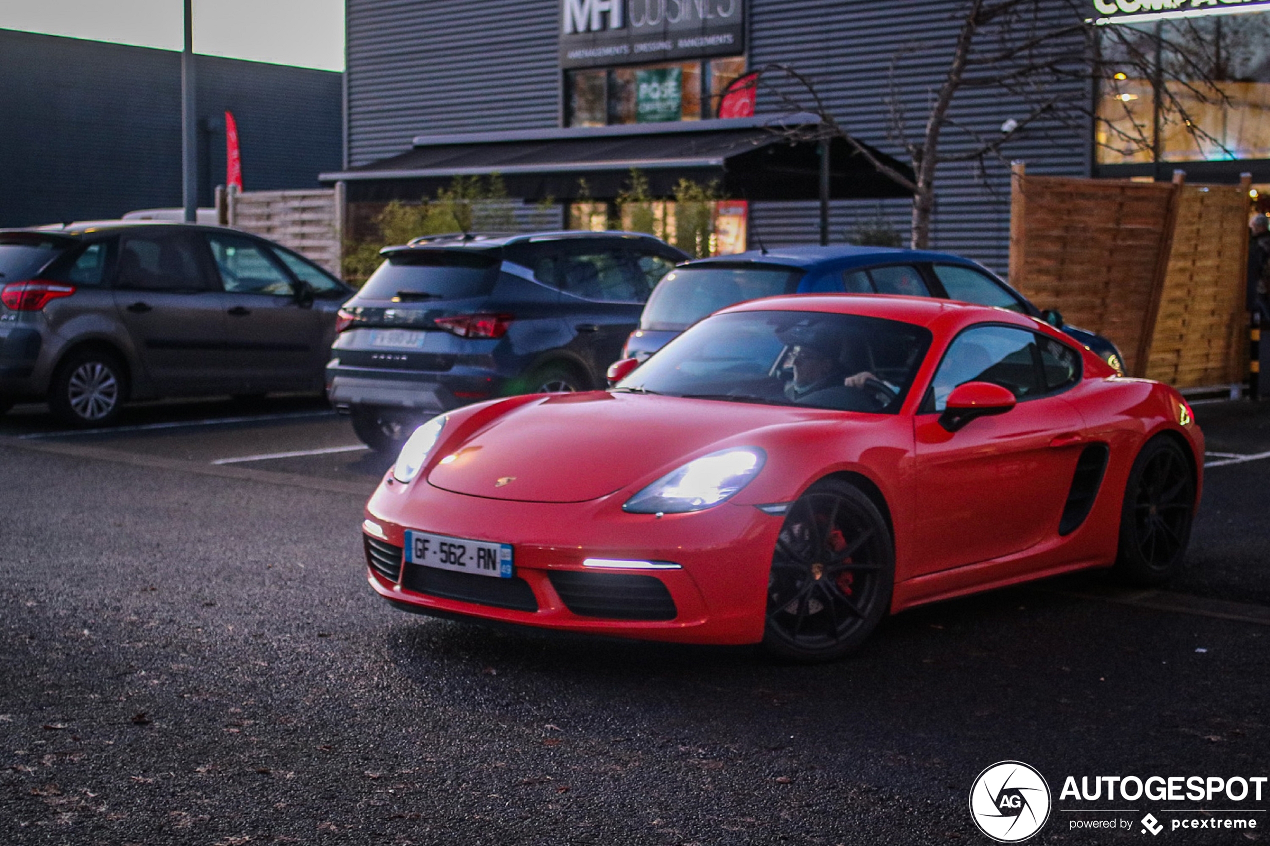 Porsche 718 Cayman S