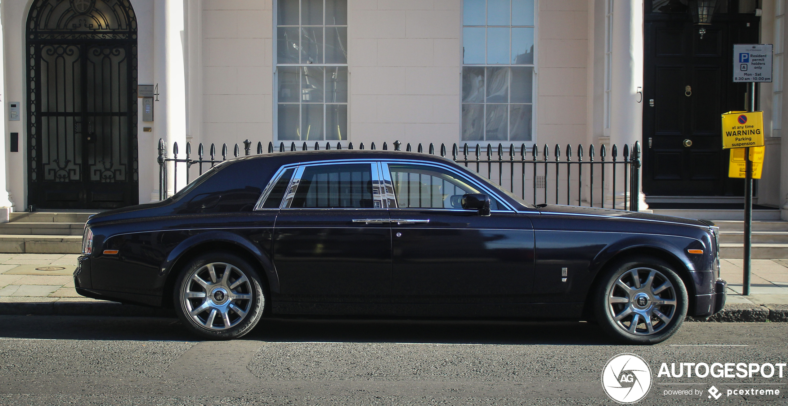 Rolls-Royce Phantom