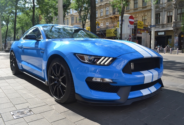 Ford Mustang Shelby GT350 2015