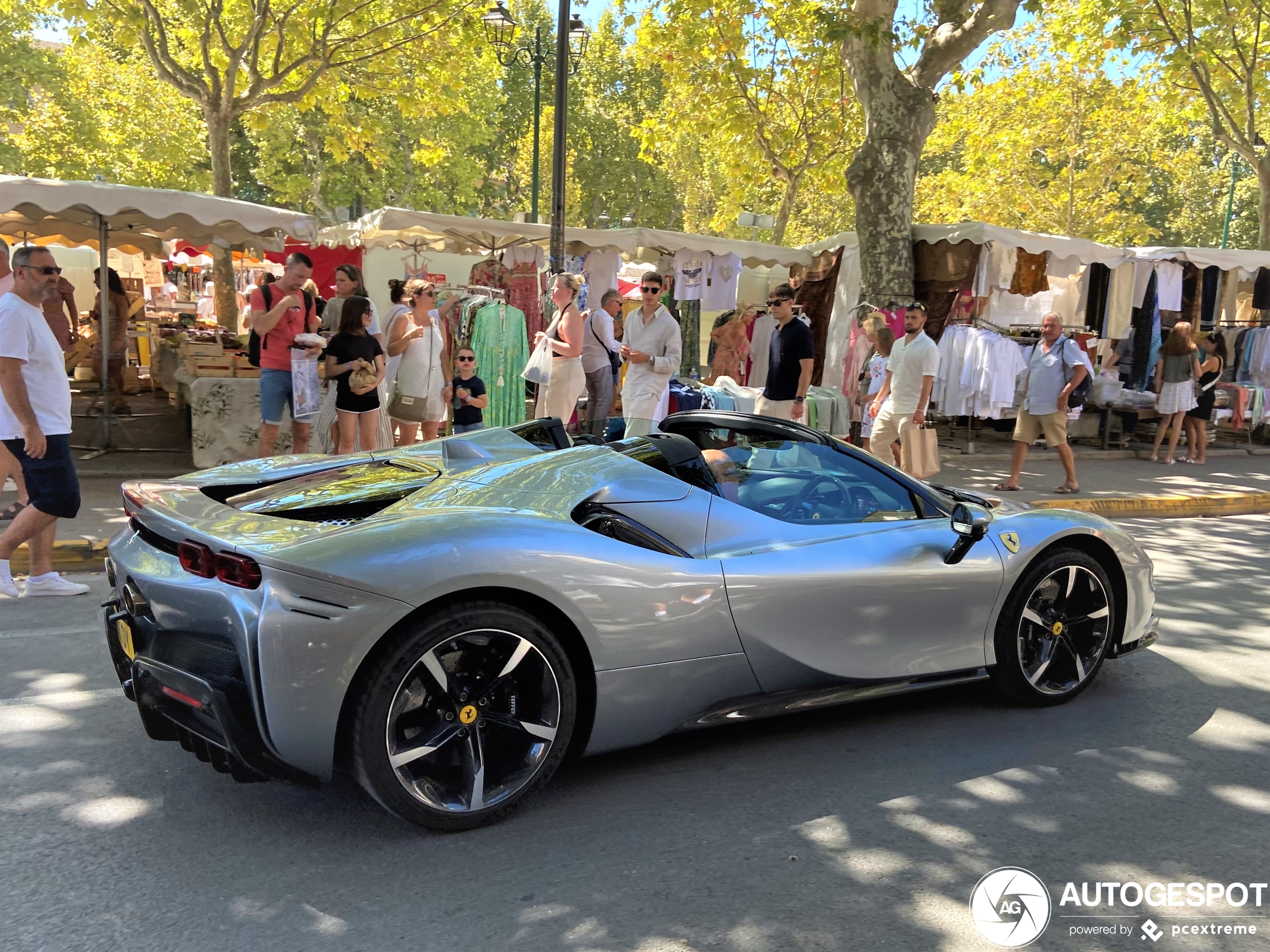 Ferrari SF90 Spider