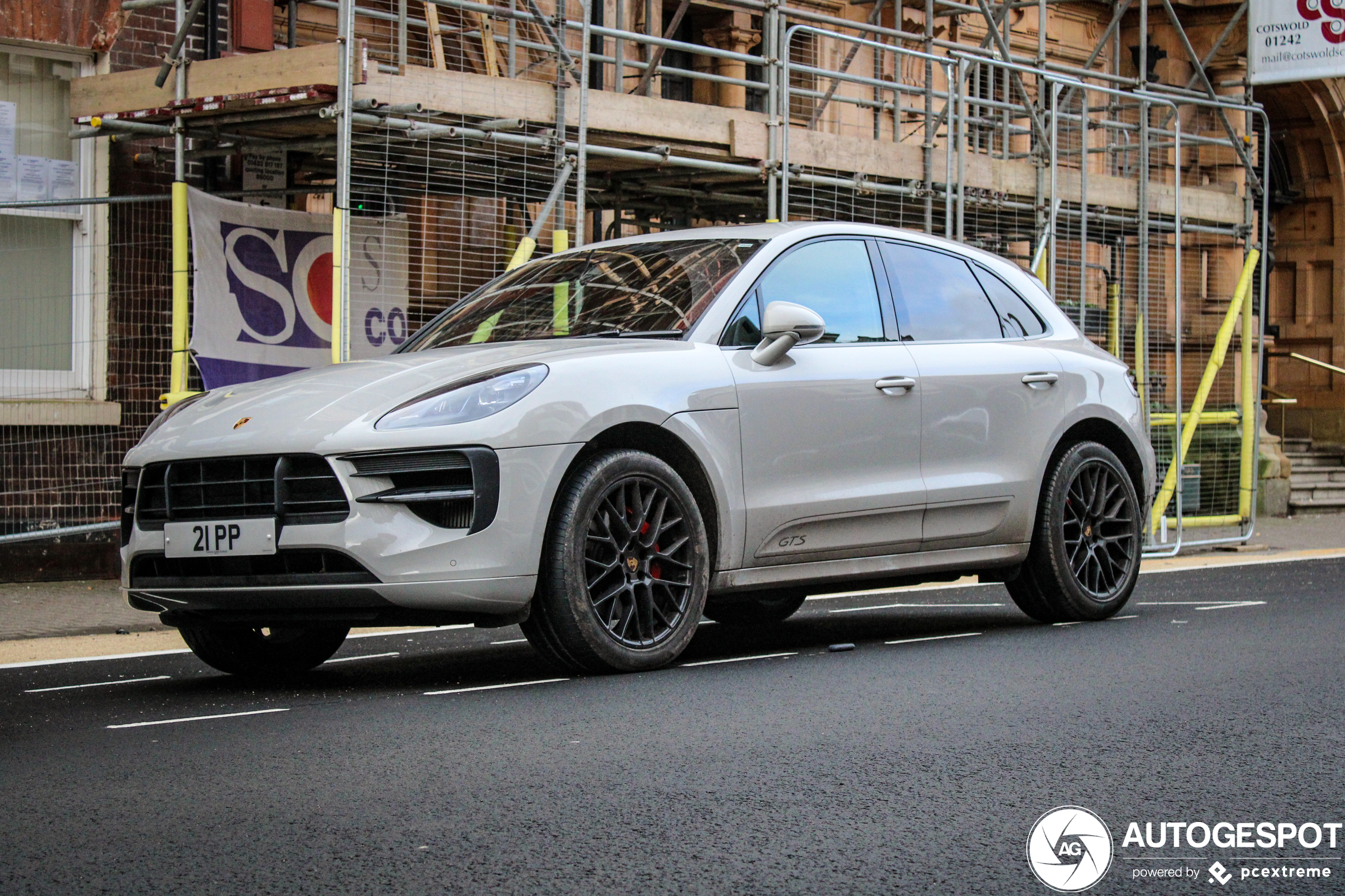 Porsche 95B Macan GTS MkII