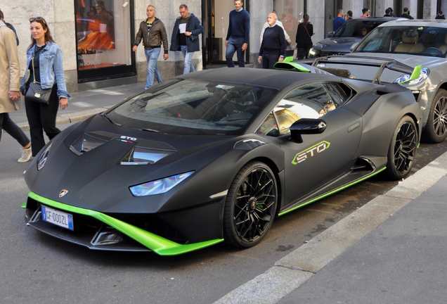 Lamborghini Huracán LP640-2 STO