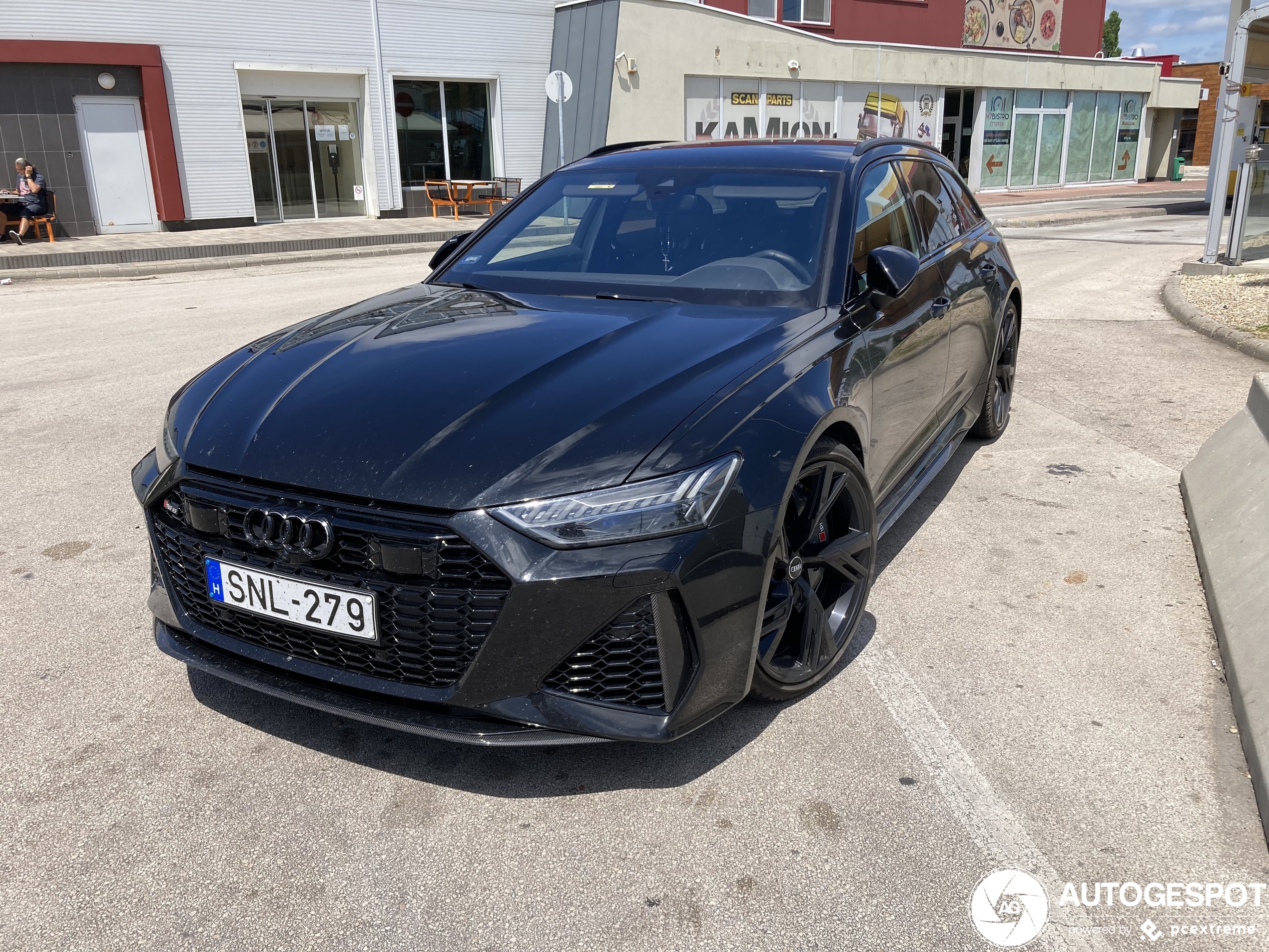 Audi RS6 Avant C8