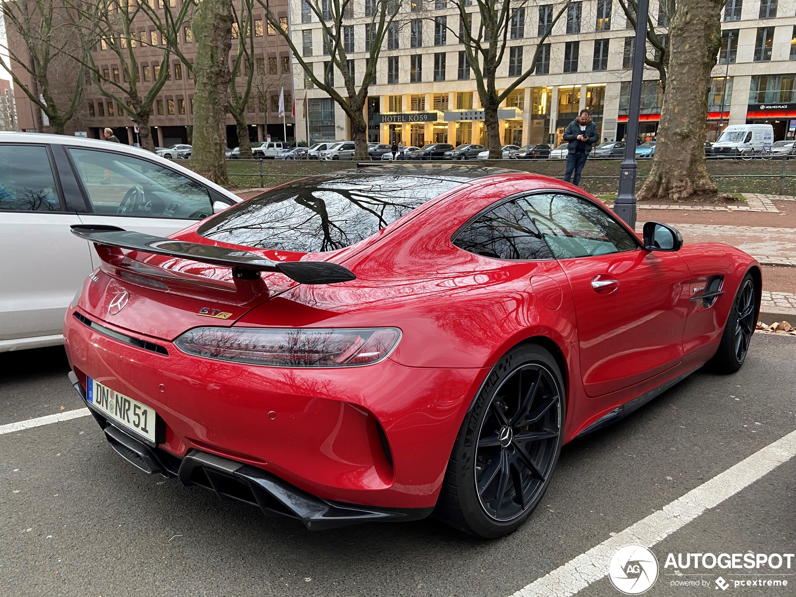 Mercedes-AMG GT R C190 2019