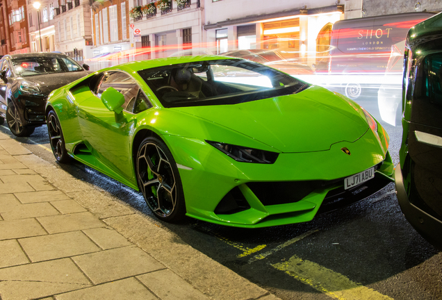 Lamborghini Huracán LP640-4 EVO