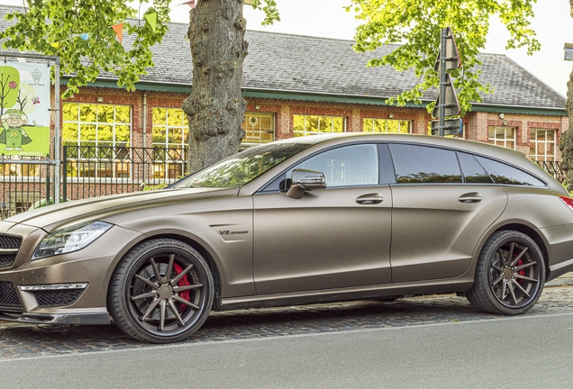 Mercedes-Benz CLS 63 AMG X218 Shooting Brake Vorsteiner