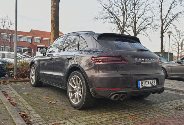 Porsche 95B Macan Turbo