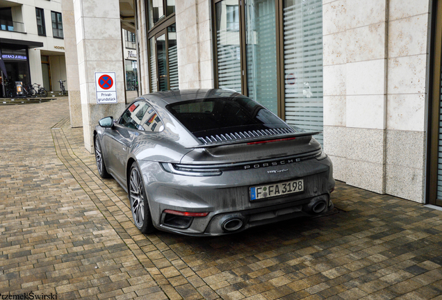 Porsche 992 Turbo