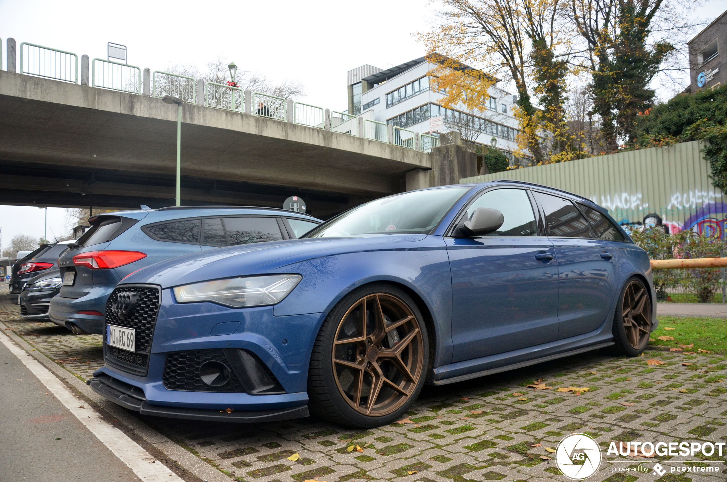 Audi RS6 Avant C7 2015