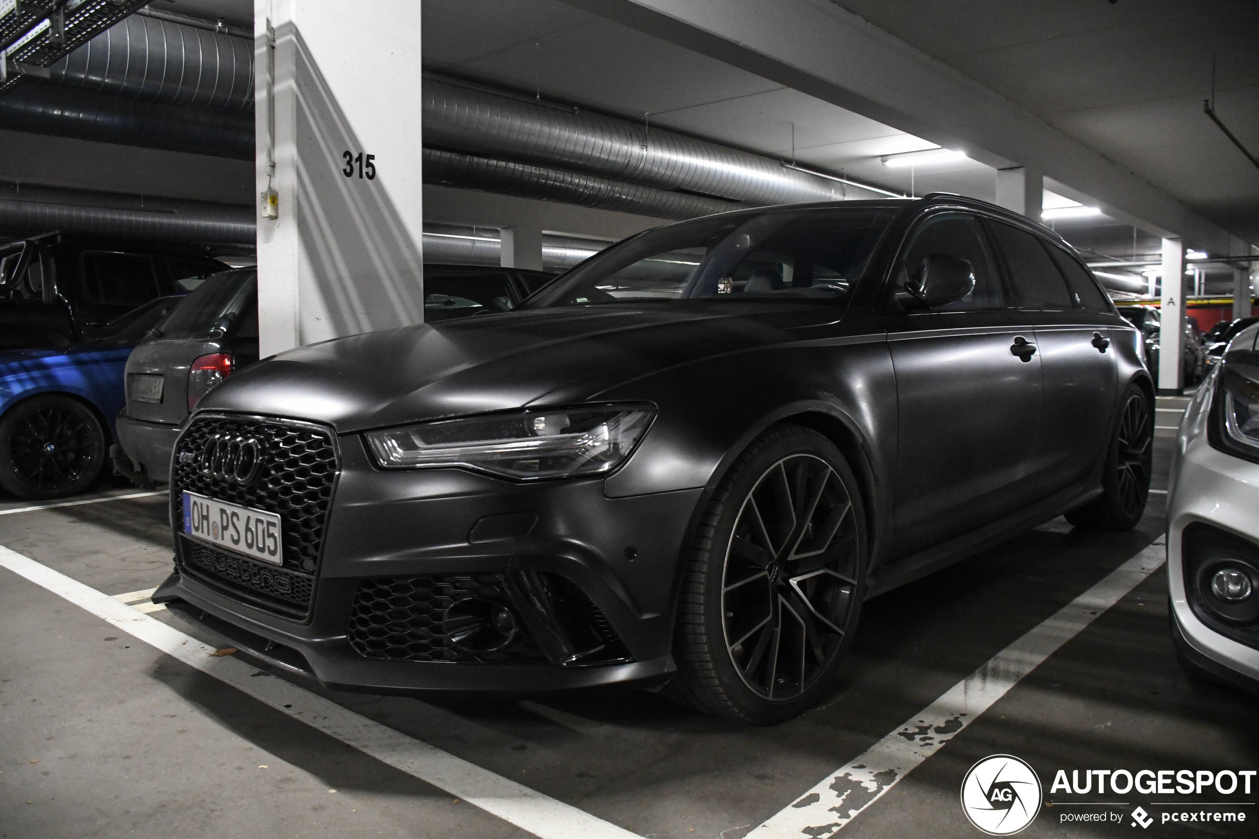 Audi RS6 Avant C7 2015