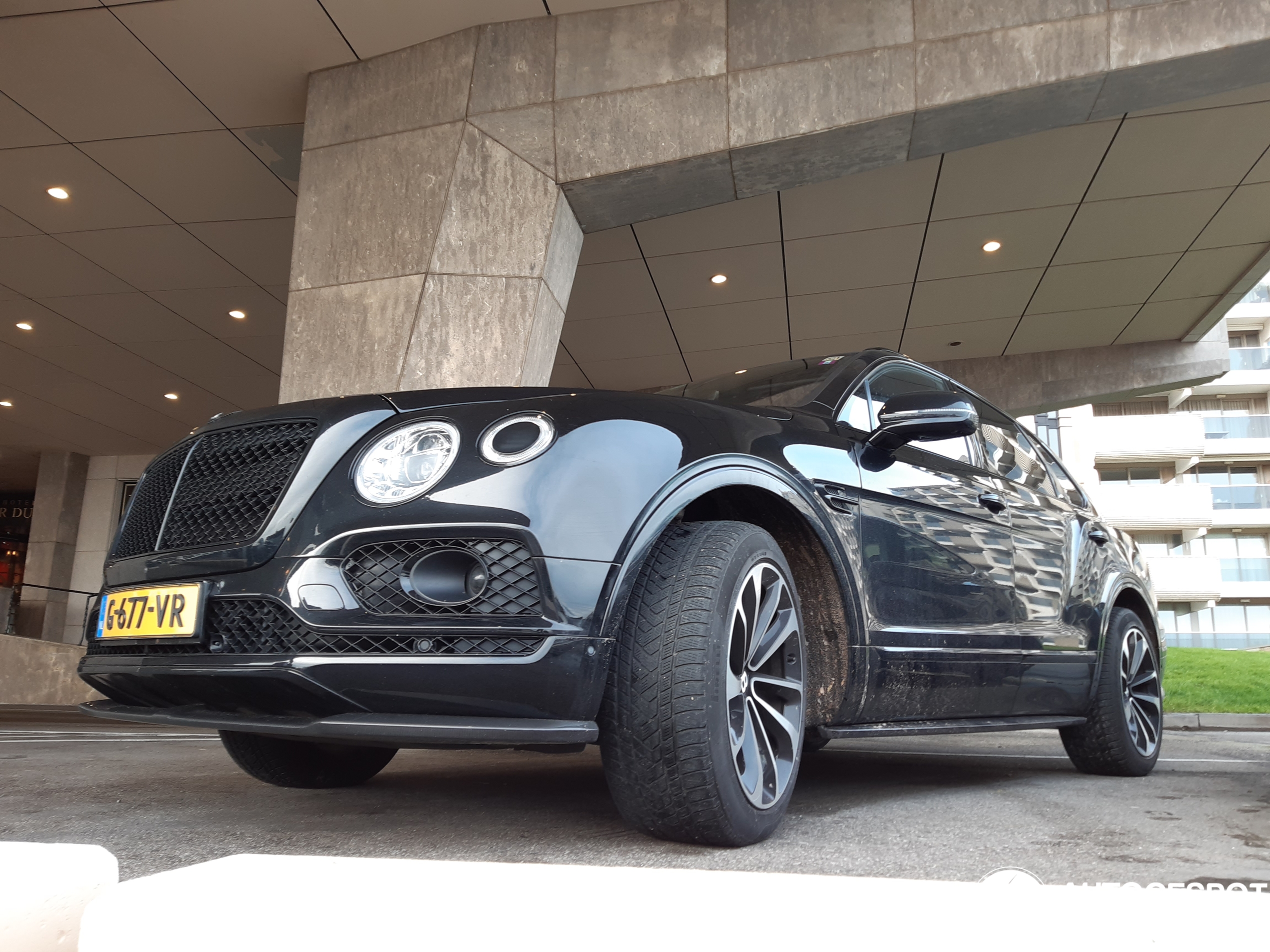 Bentley Bentayga Black Edition