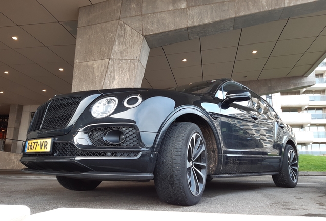 Bentley Bentayga Black Edition