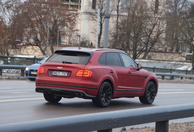 Bentley Bentayga Black Edition