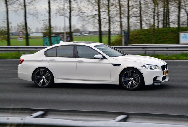 BMW M5 F10 Performance Edition 2014