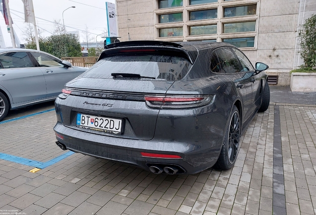 Porsche 971 Panamera GTS Sport Turismo