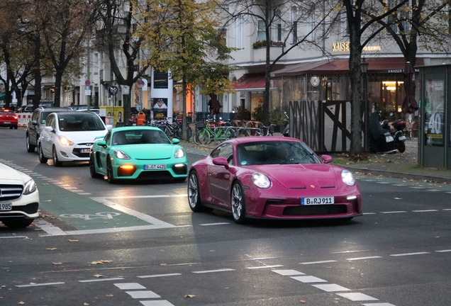 Porsche 992 GT3 Touring