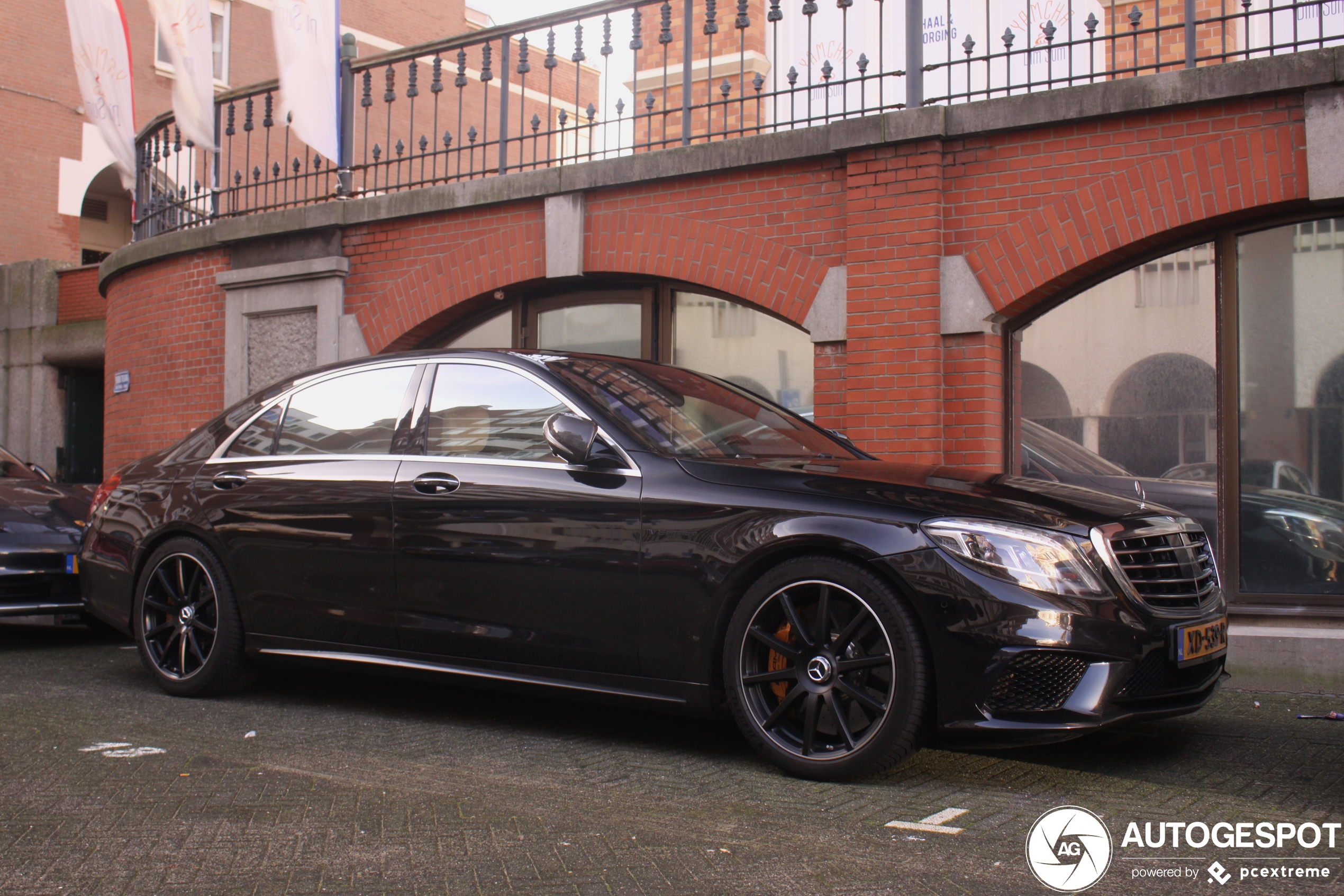 Mercedes-Benz S 63 AMG V222