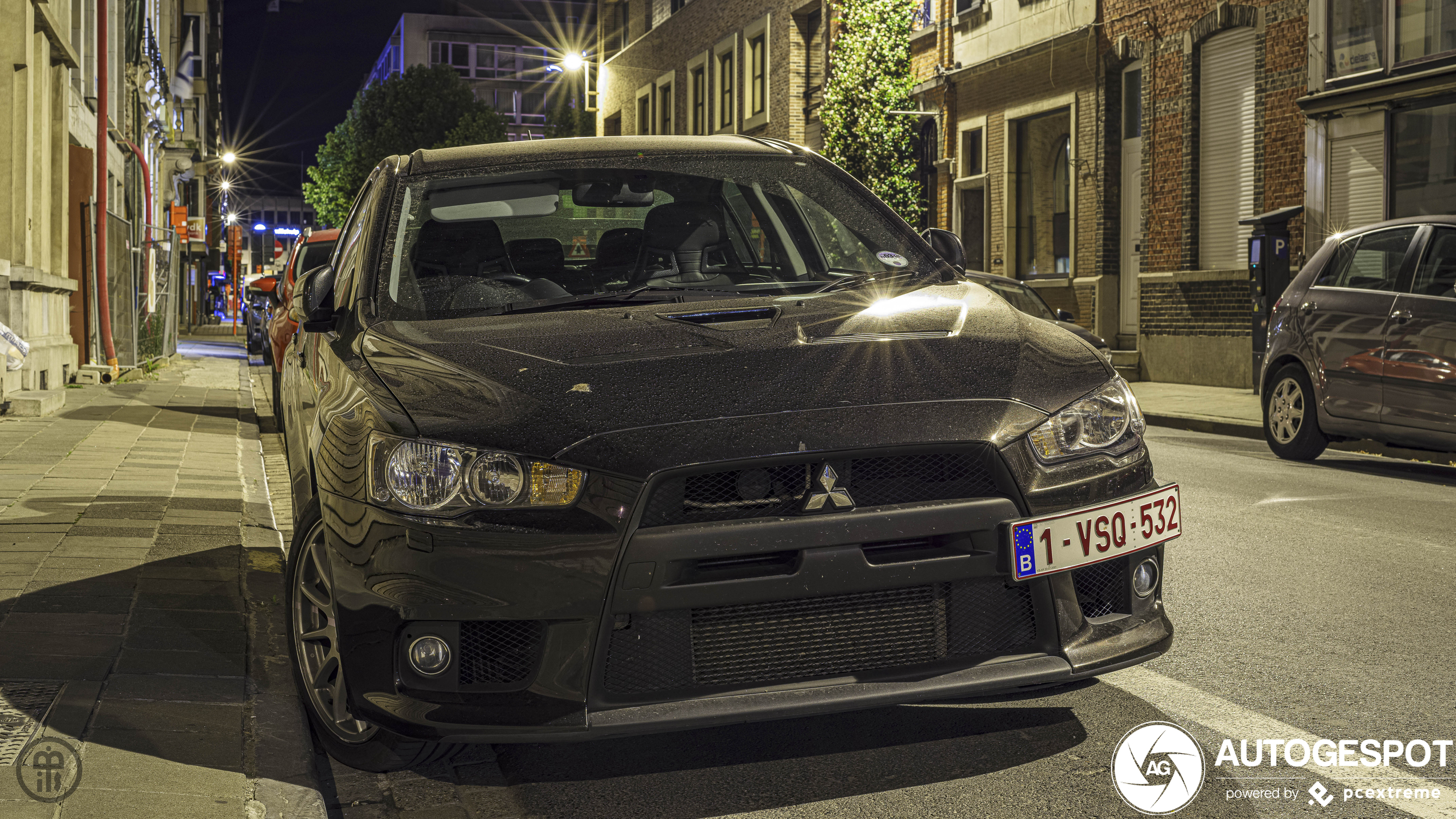 Mitsubishi Lancer Evolution X FQ-300 SST