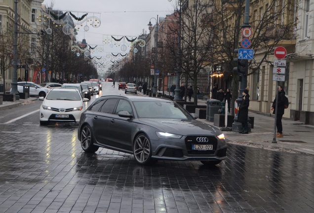 Audi RS6 Avant C7 2015