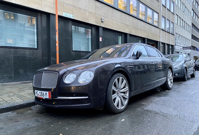 Bentley Flying Spur W12