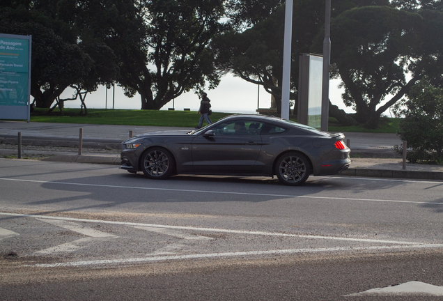 Ford Mustang GT 2015