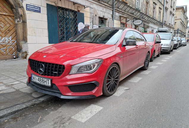 Mercedes-AMG CLA 45 Shooting Brake X117