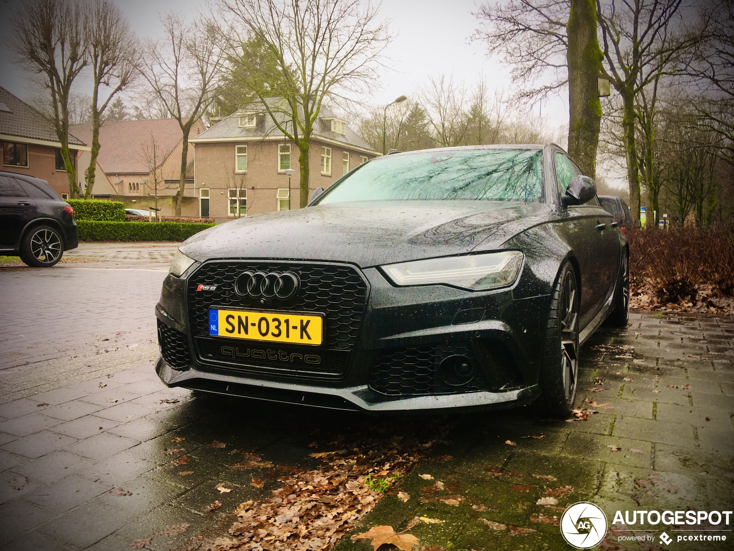 Audi RS6 Avant C7 2015