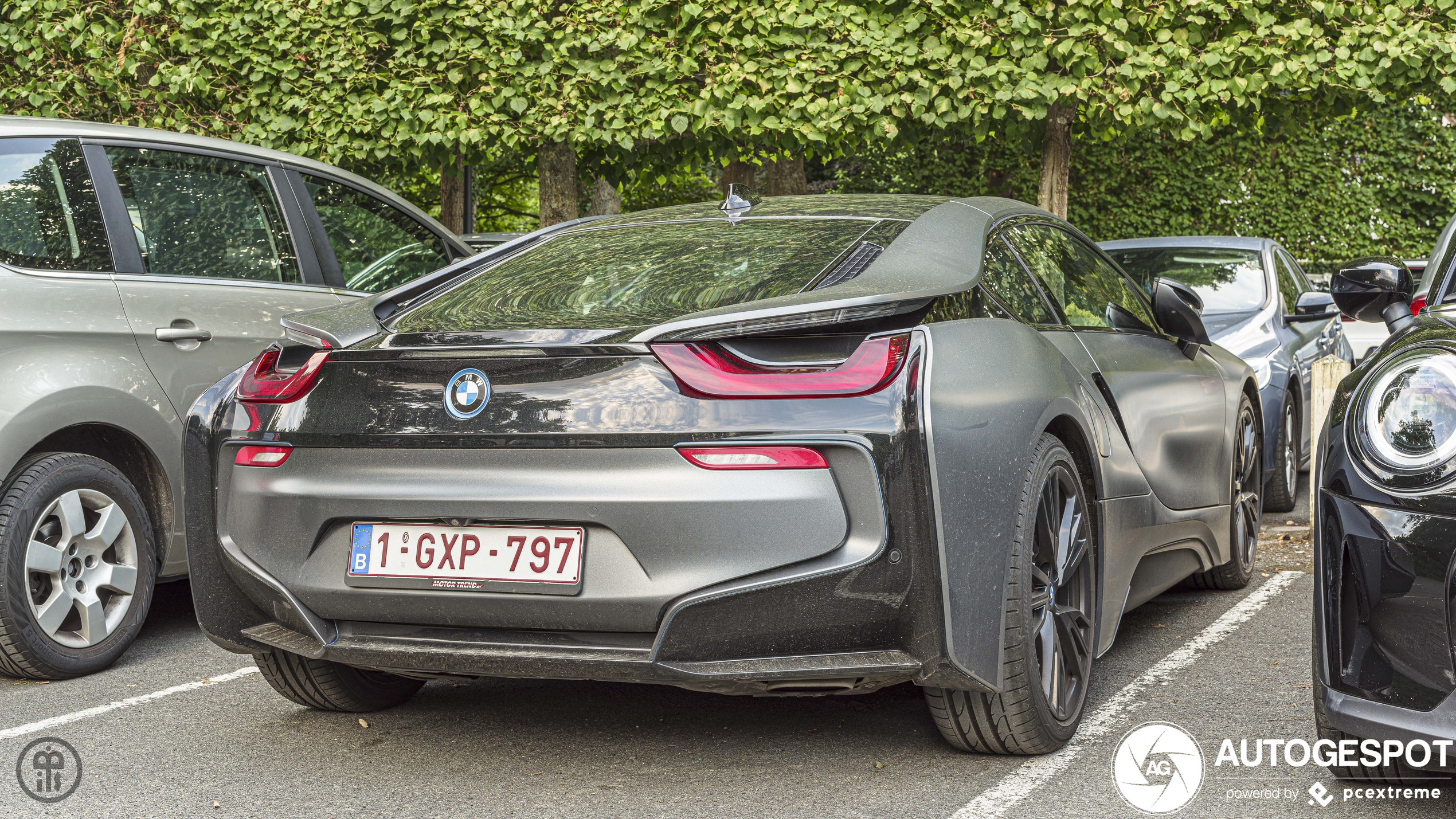 BMW i8