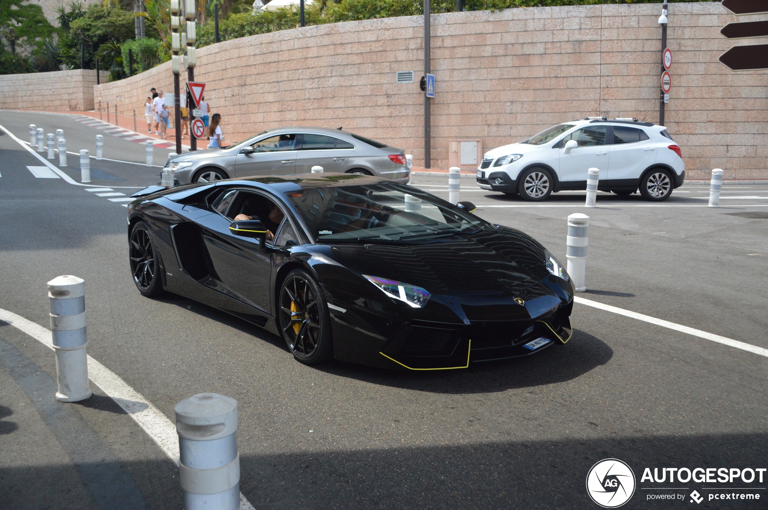 Lamborghini Aventador LP700-4