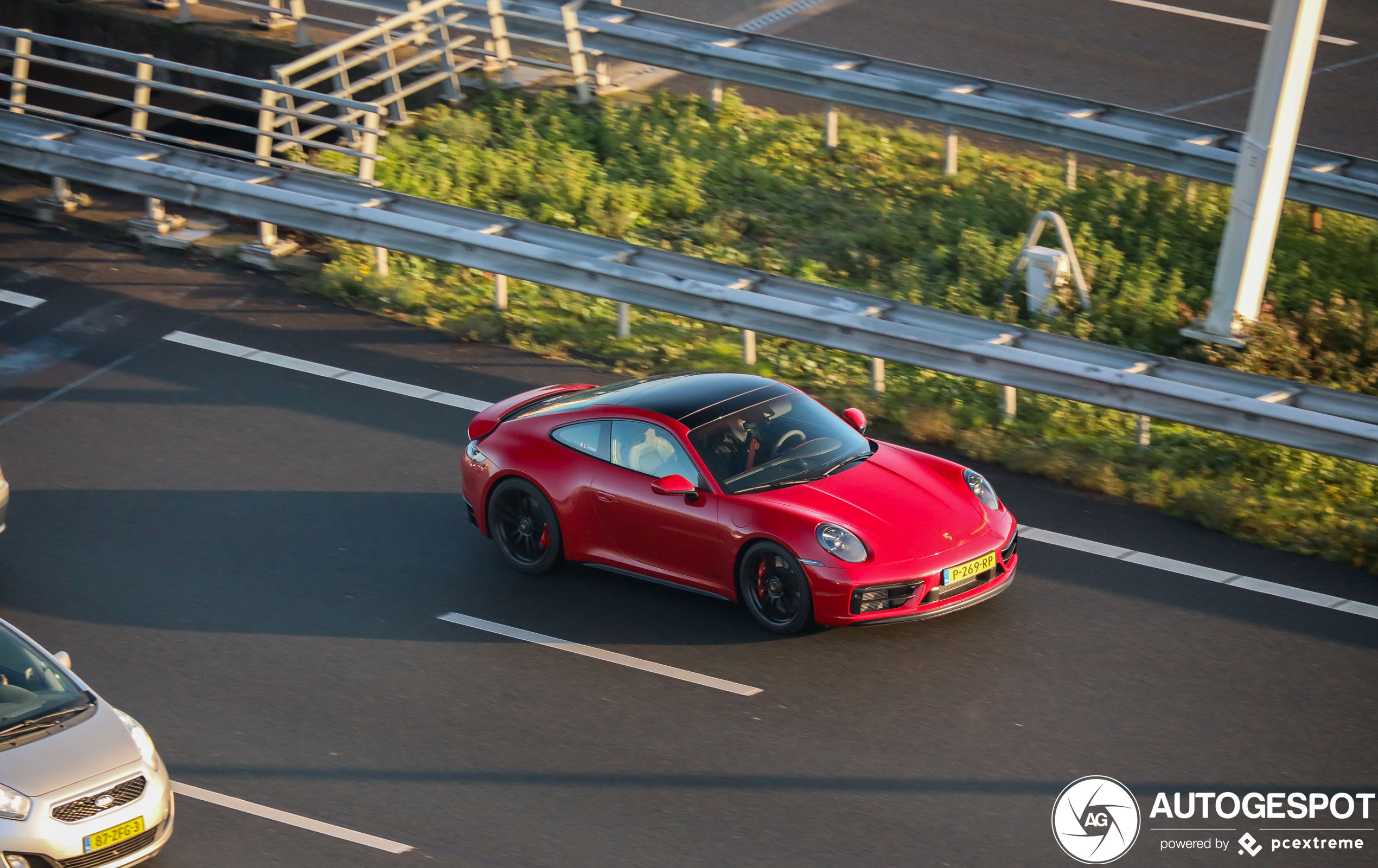 Porsche 992 Carrera GTS