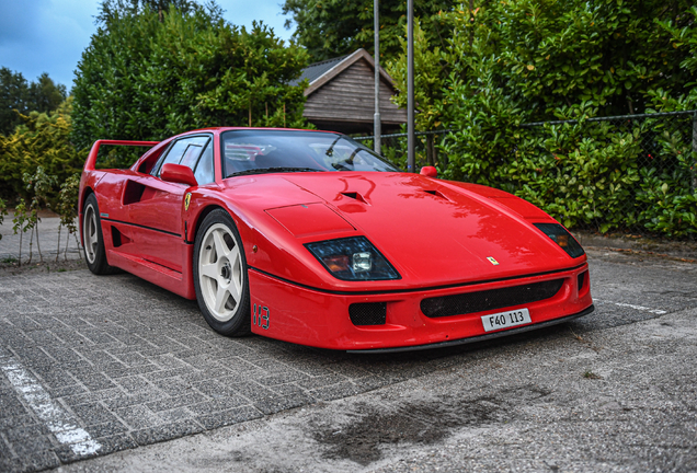 Ferrari F40